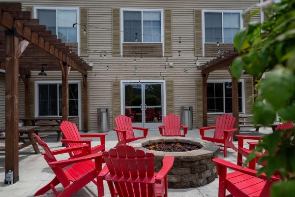 Country Inn & Suites by Radisson, Lake George (Queensbury), NY image 30